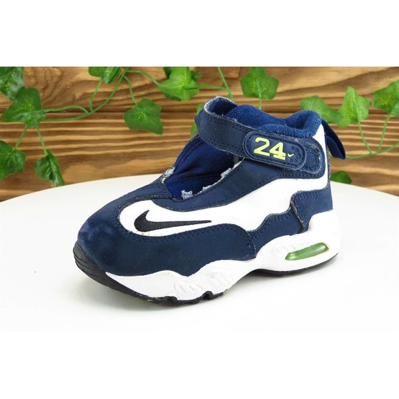 Nike‎ 24 Toddler Girls 8 Medium Blue Basketball Synthetic - Picture 1 of 6